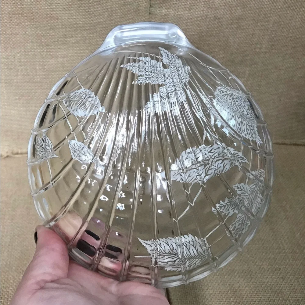 Vintage Silver Overlay Leaf Print Clam Shell Glass Candy Dish Botanical MCM